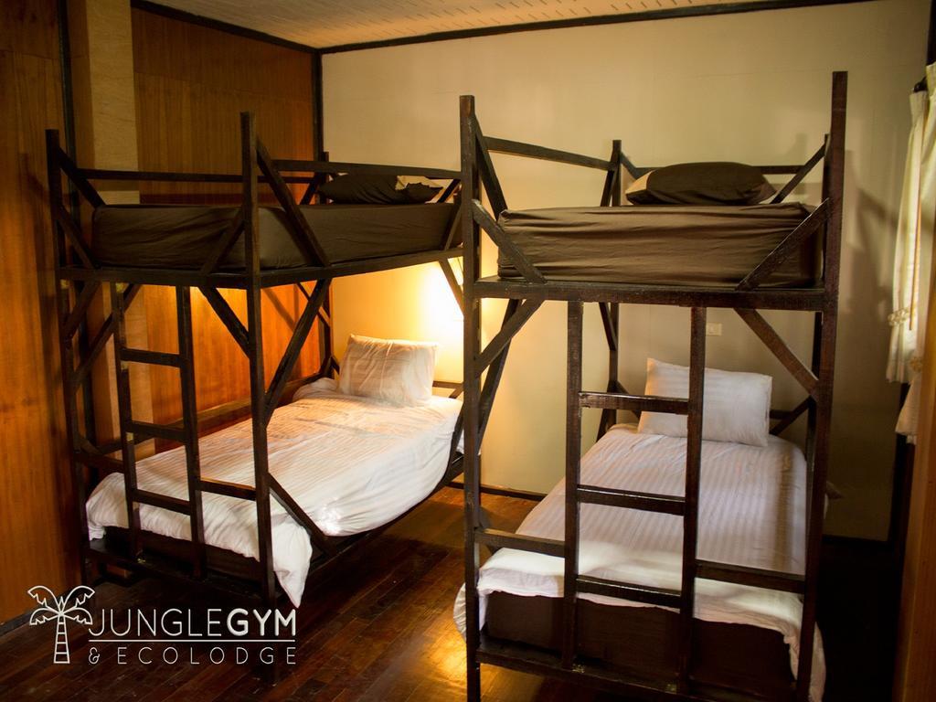 Jungle Gym Hotel Haad Rin Exterior photo
